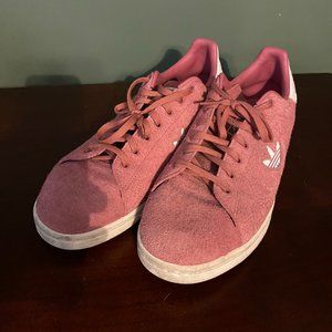 Adidas Stan Smith (Light red / suede / 10.5 mens)